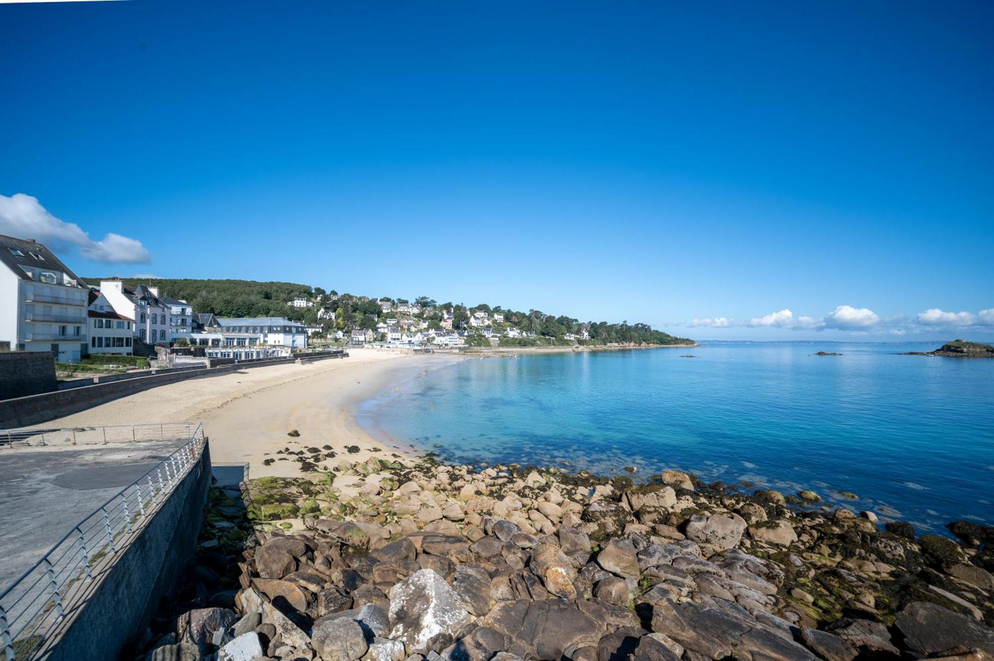 Hotel Valdys Thalasso & Spa - La Baie Douarnenez Exterior photo